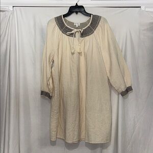 Wonderly Cream Dress with Black Trim